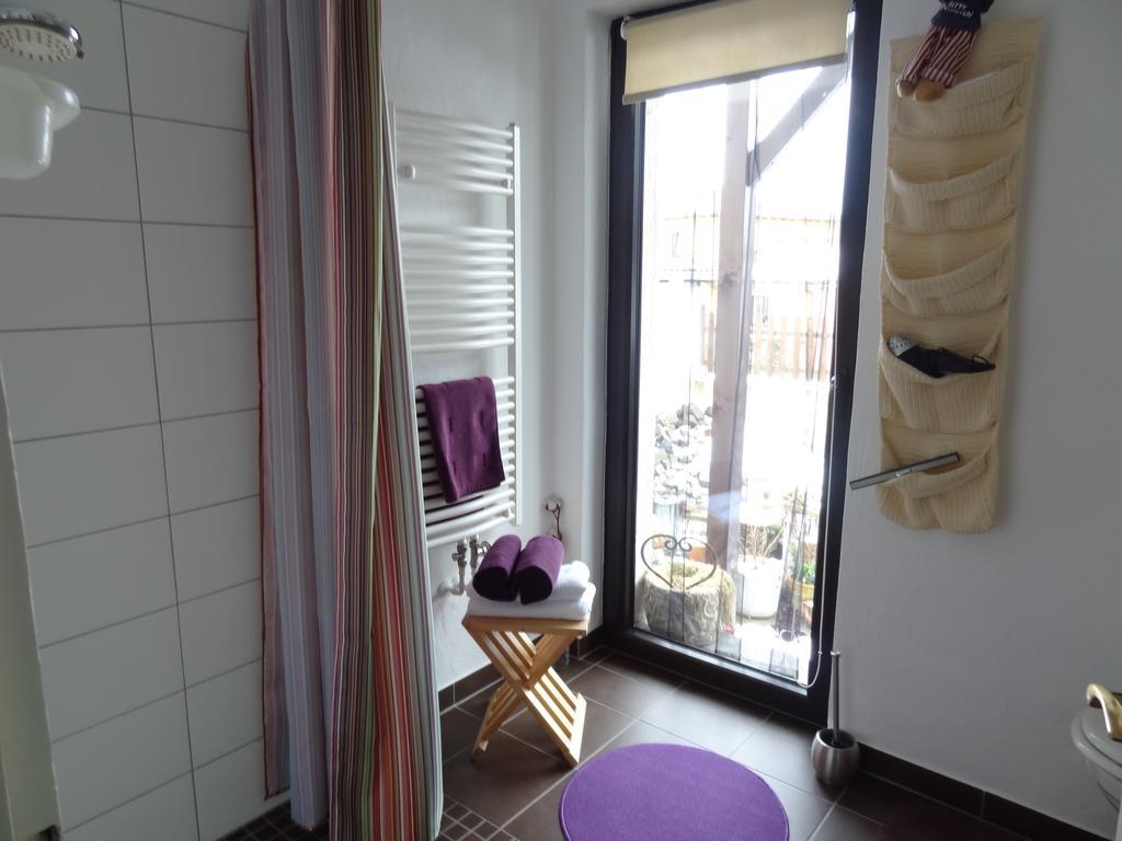 Ferienwohnung Vogt Mertloch Kamer foto